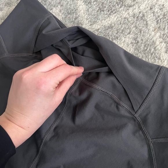 NWT UNDER ARMOUR | HeatGear Fitted Leggings - Picture 8 of 10